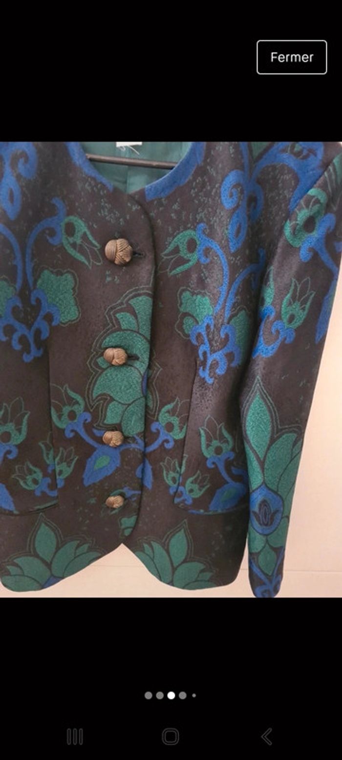 Veste vintage chic boutons dorés - photo numéro 3