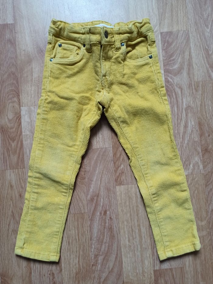 Pantalon velours jaune