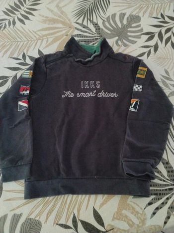 Pull IKKS bleu marine style marin 10 ans