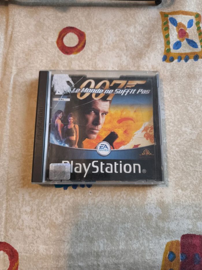 PS1 - 007