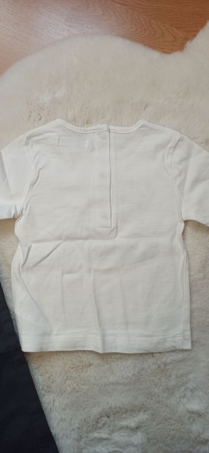 Lot de 4 vêtements taille 9 mois - photo numéro 6