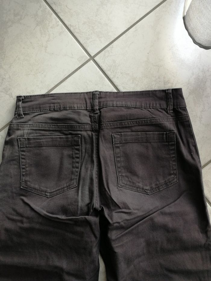 Pantalon gris - photo numéro 5