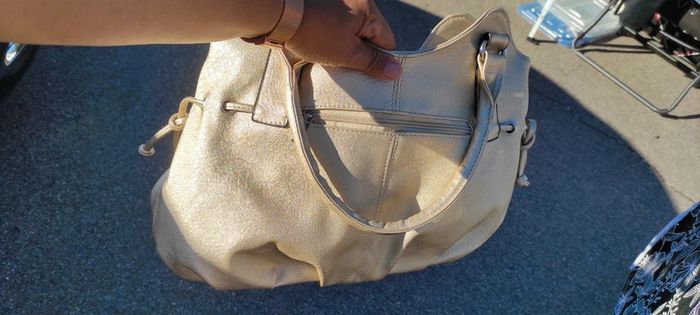 Sac à main doré - photo numéro 2