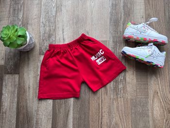 - Short - 6 ans - bon état 