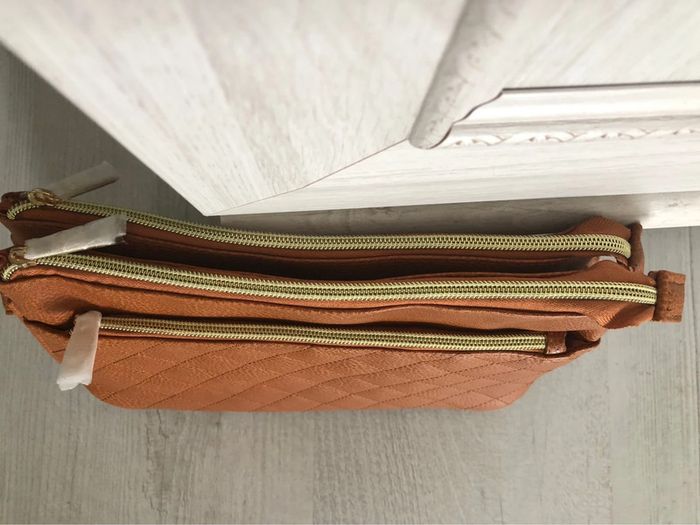 AN- Sac à main à bandoulière marron/moutarde NEUF - photo numéro 3