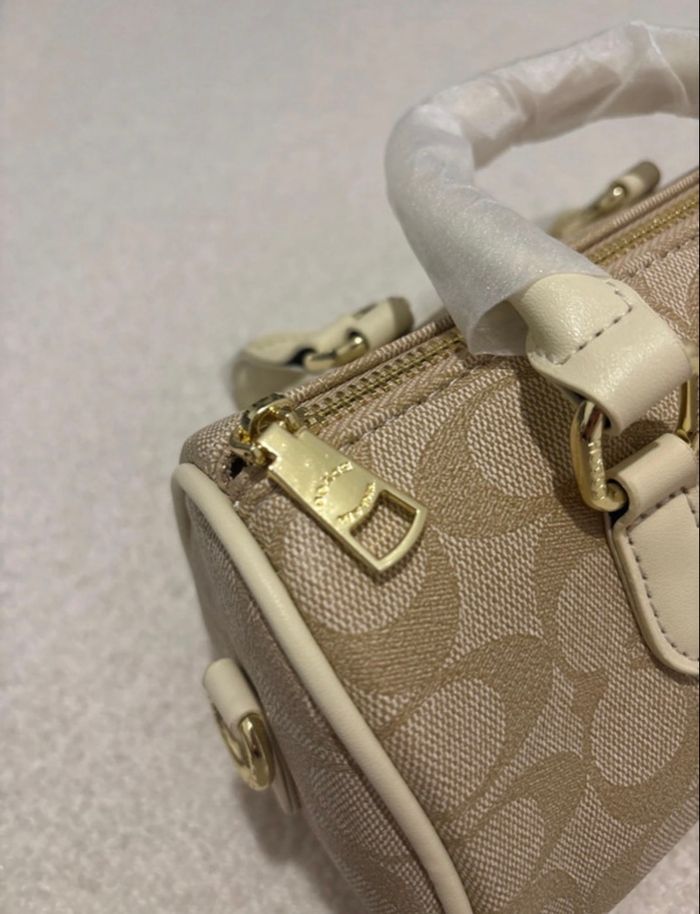 Sac à main avec bandoulière Coach / Beige Blanc / Beige White - photo numéro 4