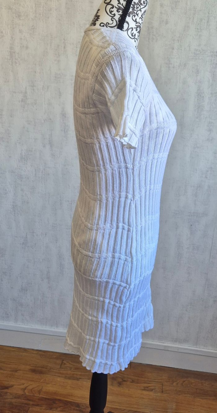 Robe pull fourreau blanc bouton nacré la fée maraboutee taille 36 S 1 - photo numéro 4