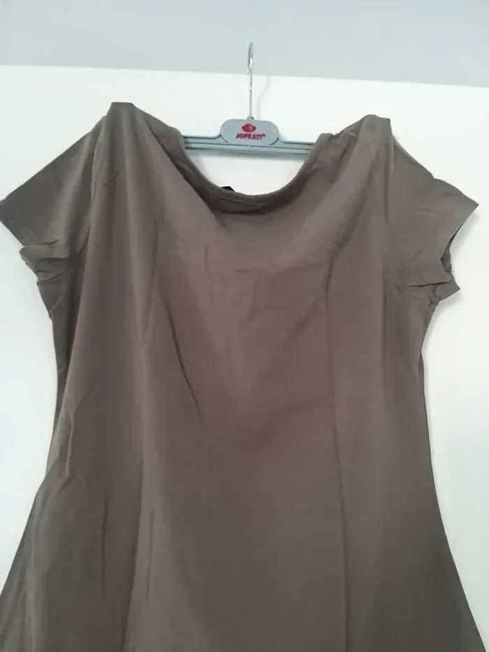Robe marron moulante en M - photo numéro 4