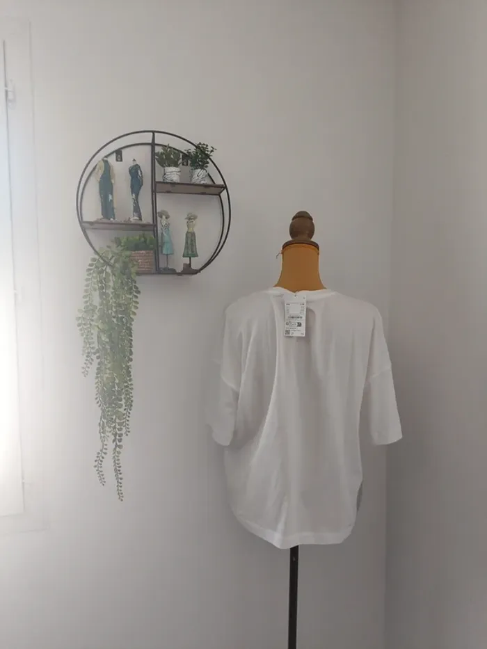 Tee-shirt blanc oversize femme - photo numéro 4