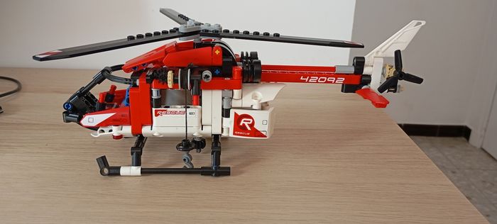 Hélicoptère lego technic - photo numéro 3