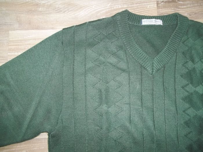 Pull col V vert bouteille Bertrand d'Arley (J-XL) - photo numéro 2