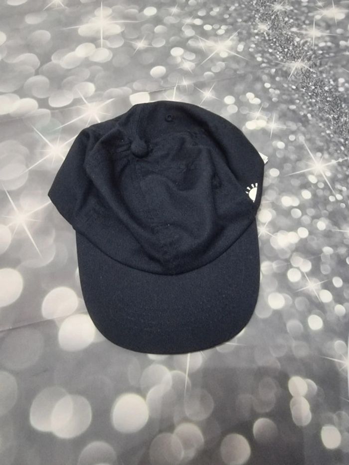 Casquette bleu marine