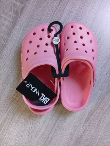 Jolie paire de Crocs