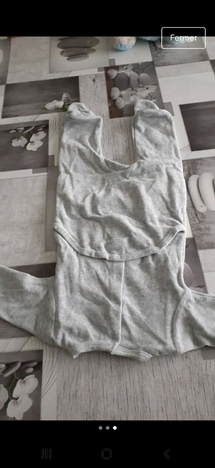 Pyjama taille 6 mois - photo numéro 3