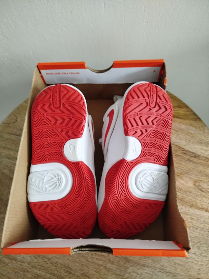 Baskets Nike T 28.5 - photo numéro 6