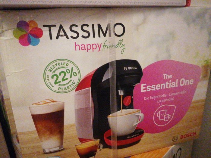 Tassimo bosch machine à café neuve the essential one neuve