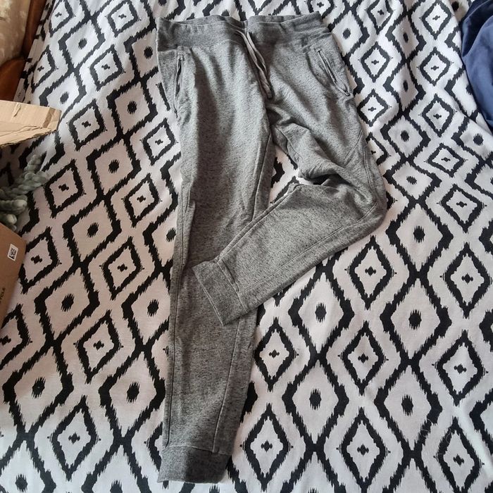 Jogging Décathlon neuf jamais porté sans étiquette gris xl - photo numéro 3