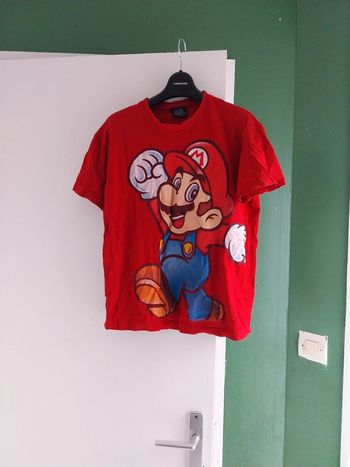 Tee shirt  Mario 14 ans