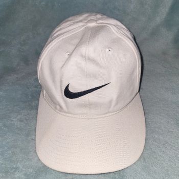 Casquette Vintage Y2K - Solo Souche Brodé Noir 🧢 Nike - Taille Unique