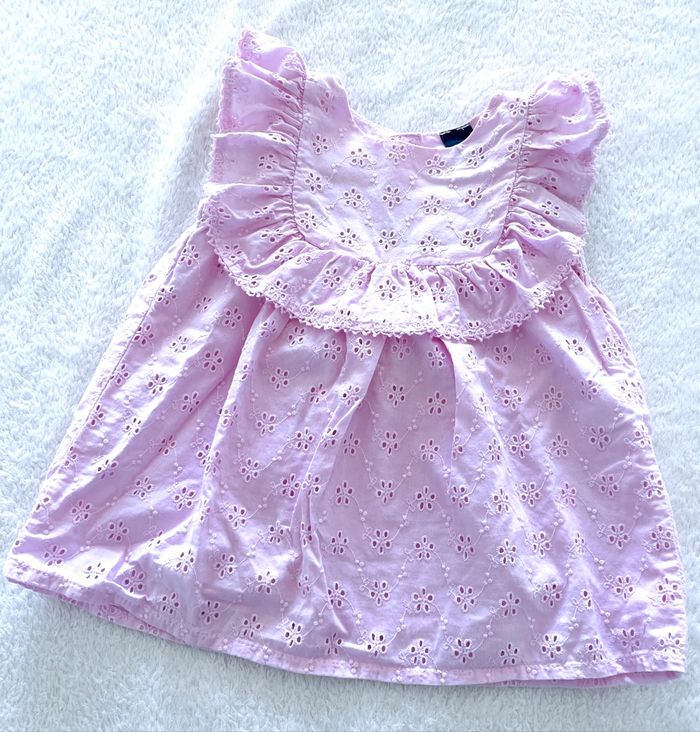robe neuve rose « Kiabi » taille 3 mois