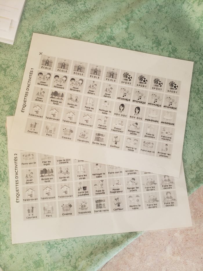 Semainier personnalisé à terminer - photo numéro 2
