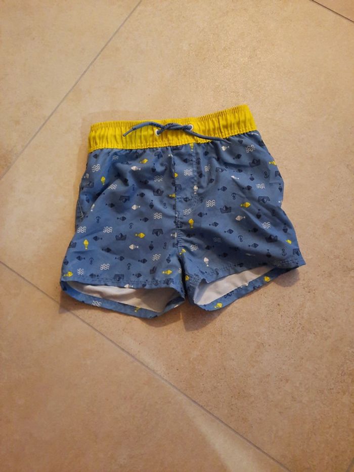 Short de bain 3 ans