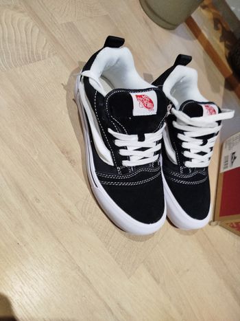 Vans knu 38 neuves