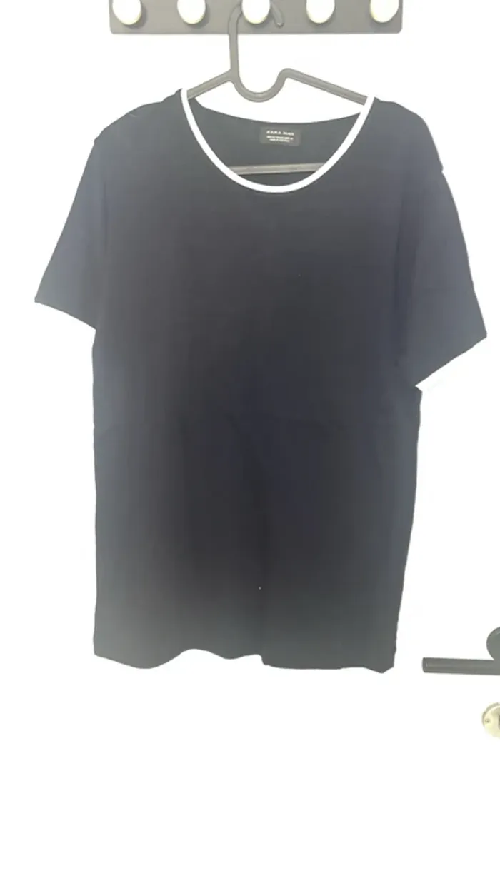 T-shirt noir Zara – Taille M – Comme neuf