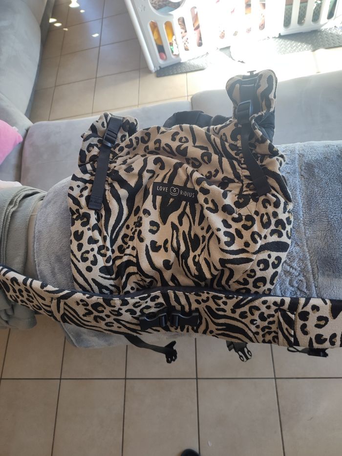 Porte Bébé Love RADIUS