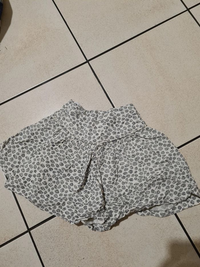 Jupe tape à l'œil 6 ans