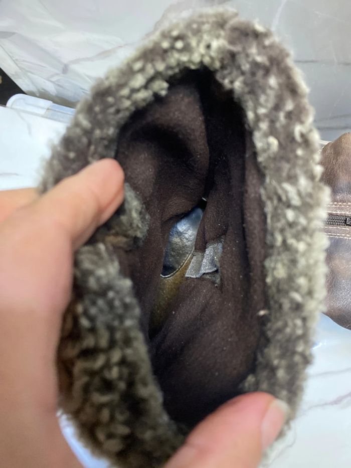 Bottes mi hautes d’hiver . cuir . Pointure 37 . - photo numéro 11