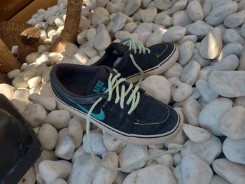 Chaussures nike t36.5