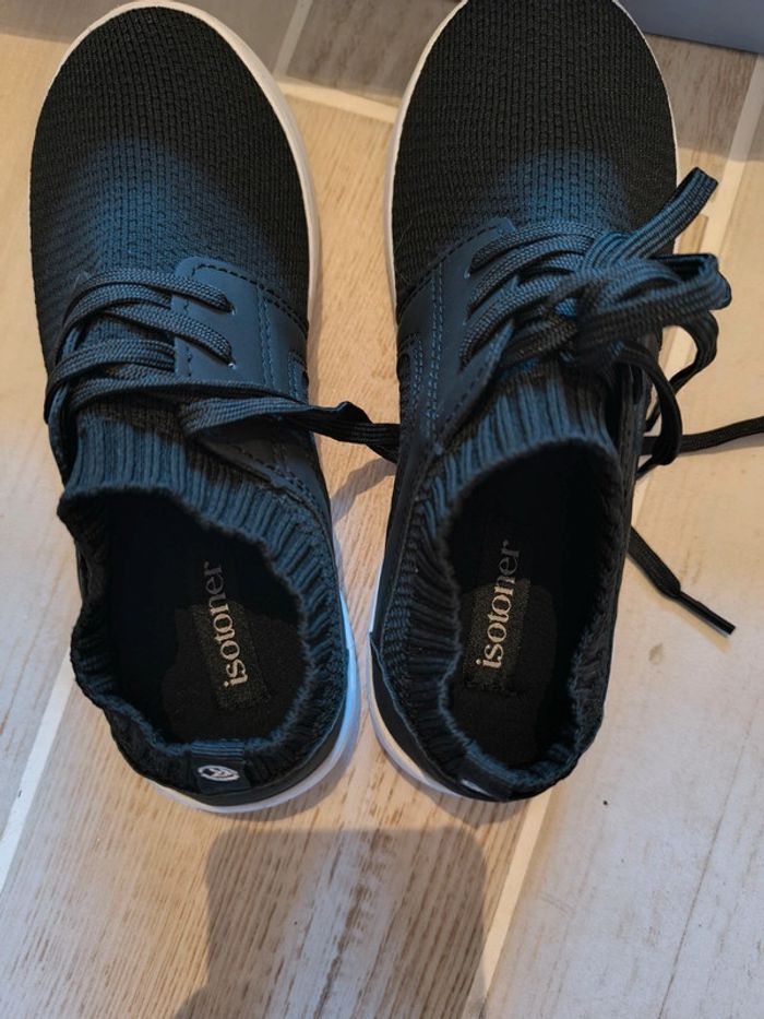 Baskets Isotoner noires Everywear - Taille 36 neuves - photo numéro 3