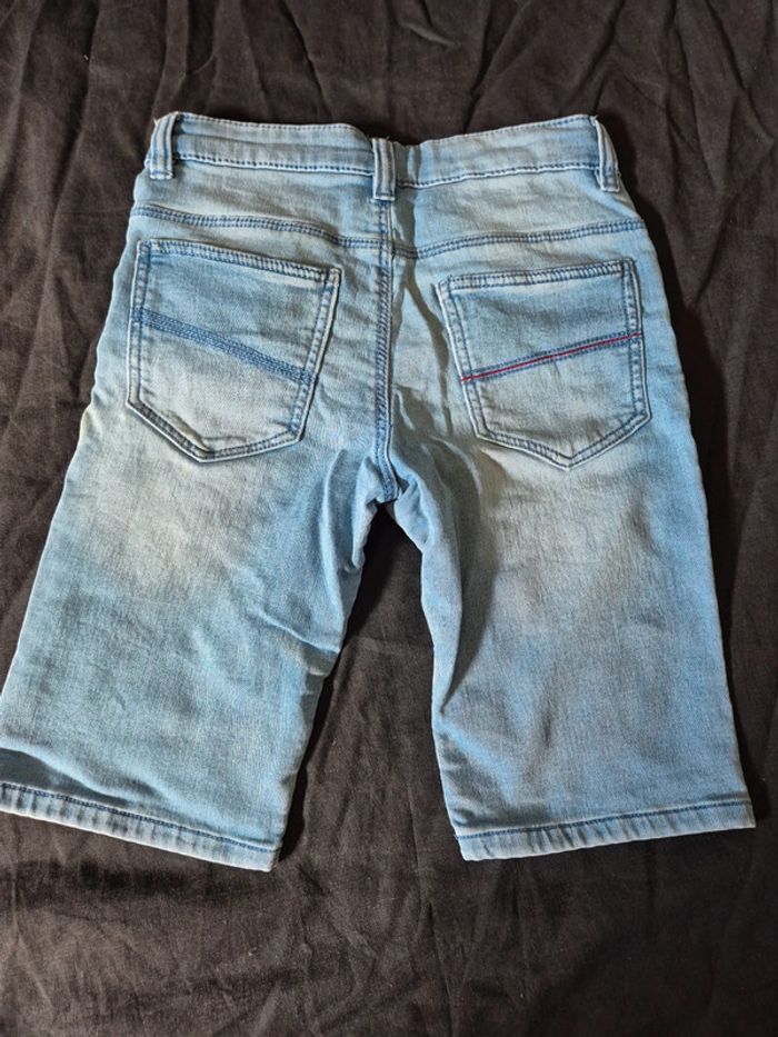 Short en jeans tape a l oeil - photo numéro 2