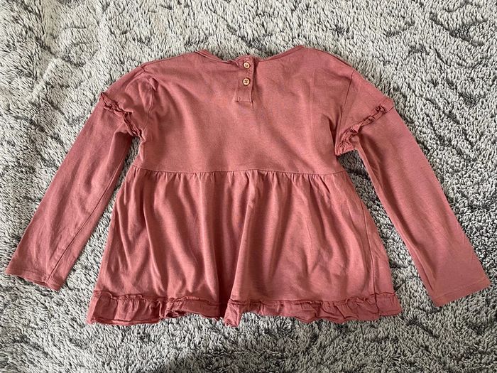 Teeshirt manches longues Zara - taille 4 / 5 ans - photo numéro 5
