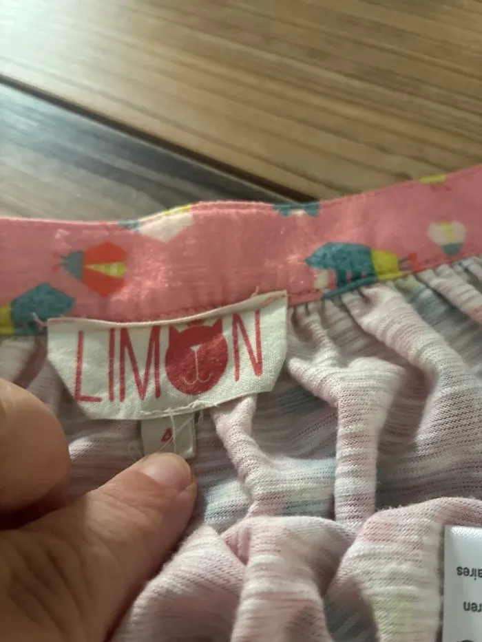 Jolie jupe rose limon 4 ans - photo numéro 4