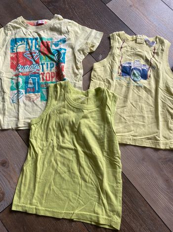 Lot 3 t-shirts verts 3 ans