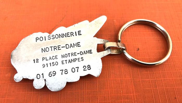 Porte-clés publicitaire Etampes (Essonne) Poissonnerie Notre-Dame - photo numéro 3