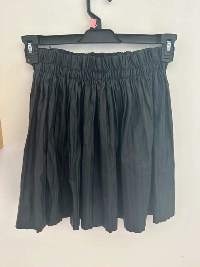 Jupe patineuse en similicuir taille M - photo numéro 3