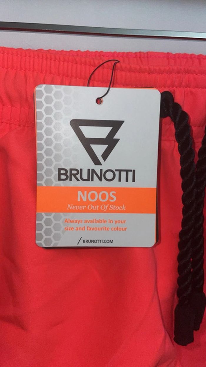 Short de bain/sport femme Brunotti "Lalina" Neuf - Taille M - Rose Fluo (Flamingo) - photo numéro 2