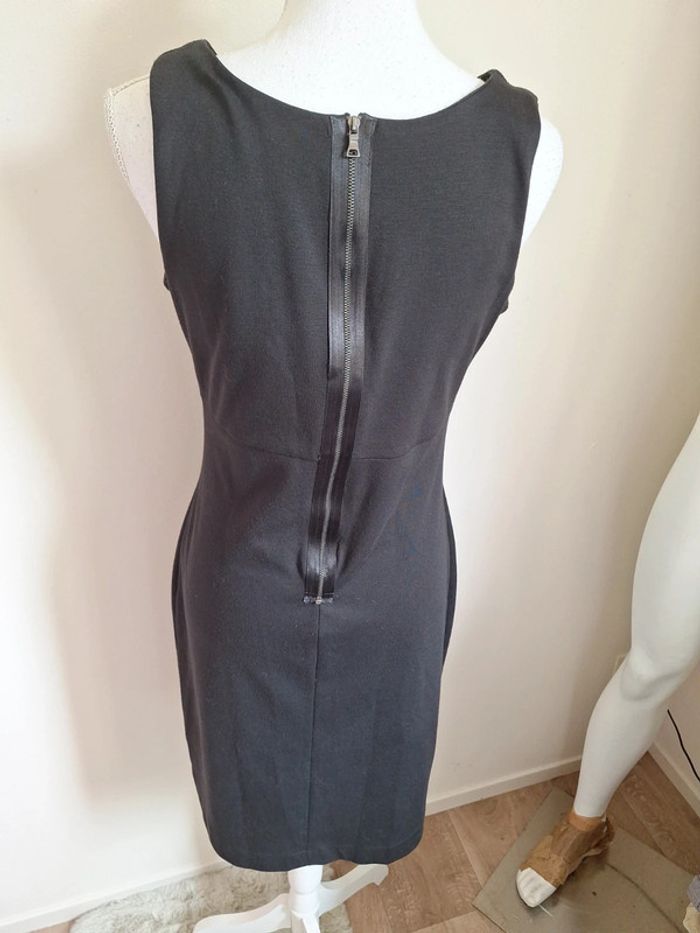 Robe noire t40 #F40L-063 - photo numéro 2