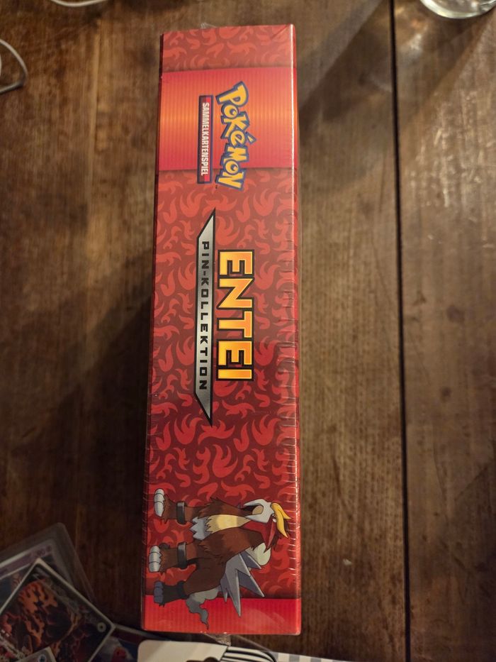Coffret Entei pins rare - photo numéro 2