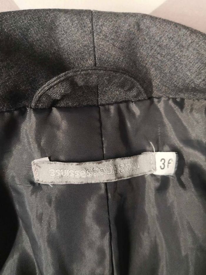 Blazer gris “3 Suisses” Élégance structurée en taille 36 - photo numéro 6