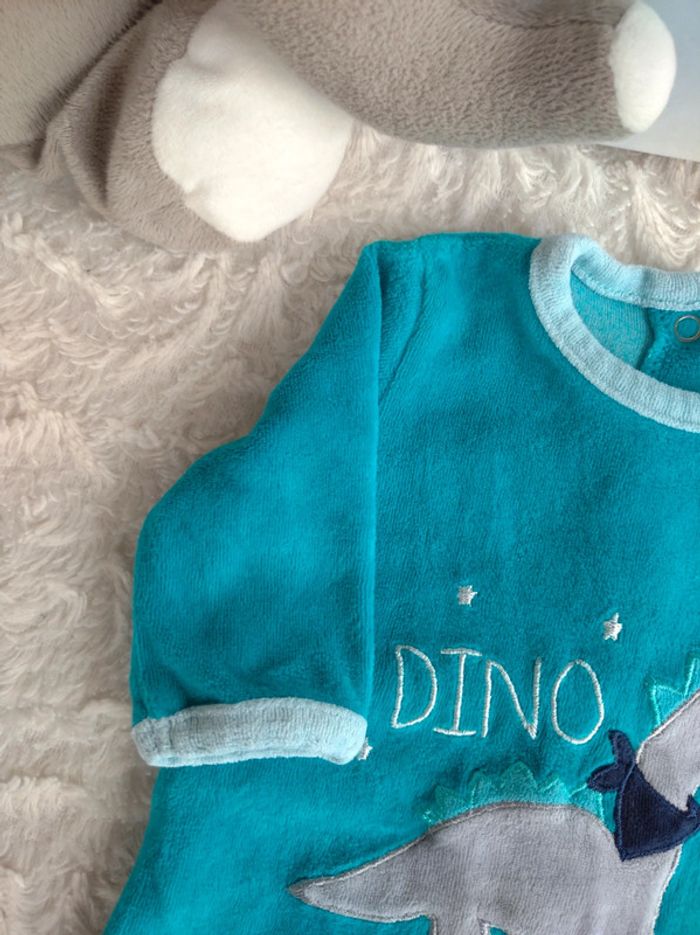 Pyjama grenouillère velours Garçon 1 mois Dino show Dinosaure Kiabi - photo numéro 3