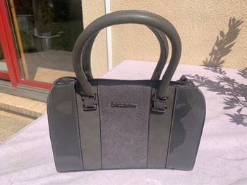 Sac neuf gallantry