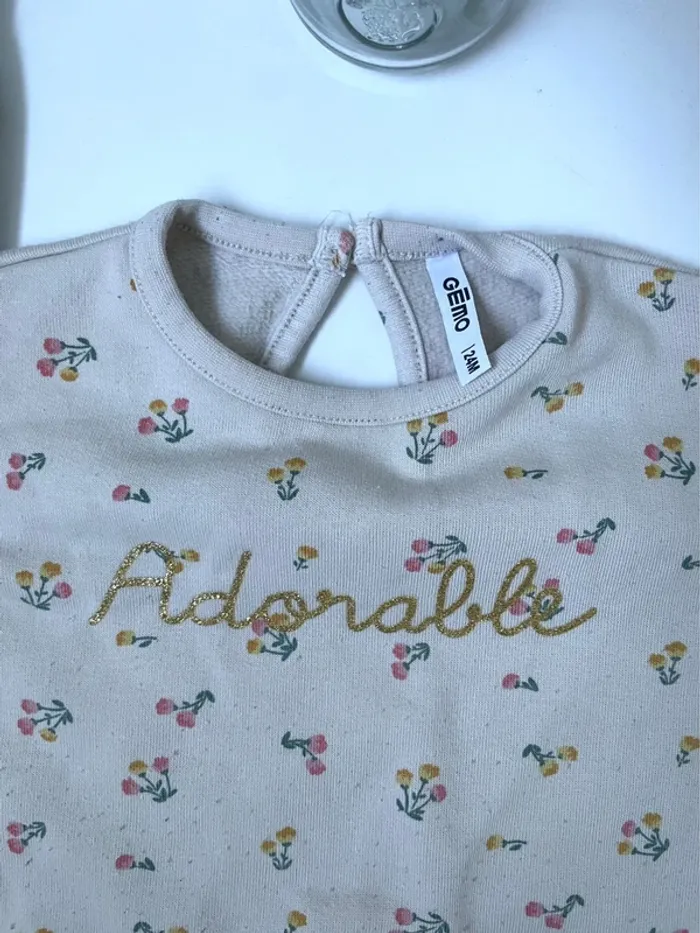 Pull fleuri - photo numéro 2