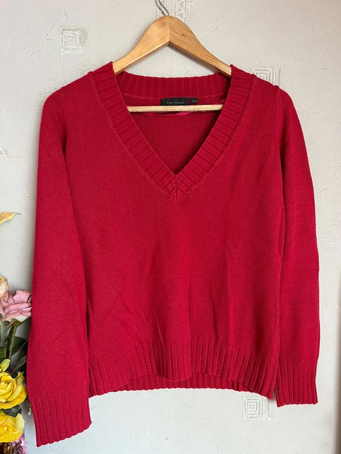 Pull rouge de chez Kiabi