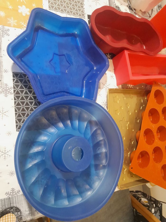 7 moules en silicone - photo numéro 2