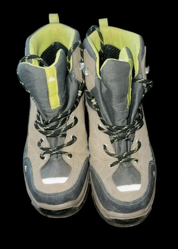 Chaussures neuve de randonnée Quechua 38 neuve - photo numéro 3