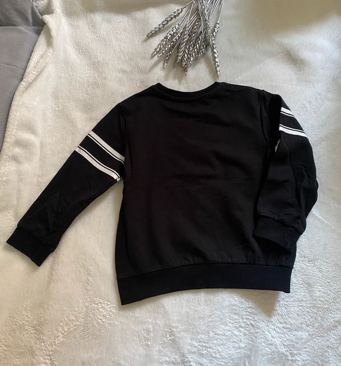 • Pull garçon 4-5 ans • - photo numéro 3